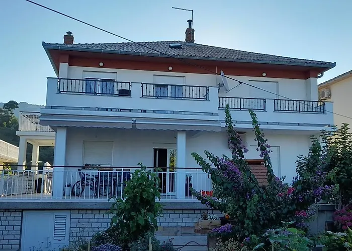 Ruza Apartment